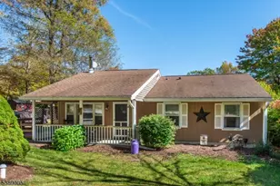 543 Terrace Dr, Vernon, NJ 07422 - Photo 1