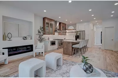 86 Watchung Ave #2, Montclair, NJ 07043 - Photo 1