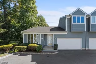 34 Meadowview Ln, Berkeley Heights Township, NJ 07922 - Photo 1