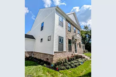 28 Willow Ln, Parsippany, NJ 07054 - Photo 1