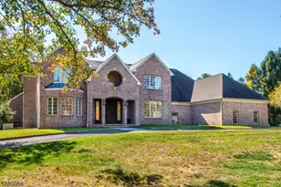 5 Yorkshire Dr, Randolph Township, NJ 07945 - Photo 1