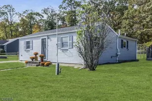 27 Parker Rd, Washington Township, NJ 07853 - Photo 1