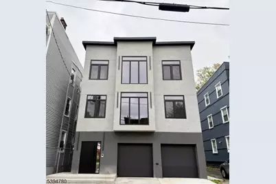 376 21st St, Irvington, NJ 07111 - Photo 1
