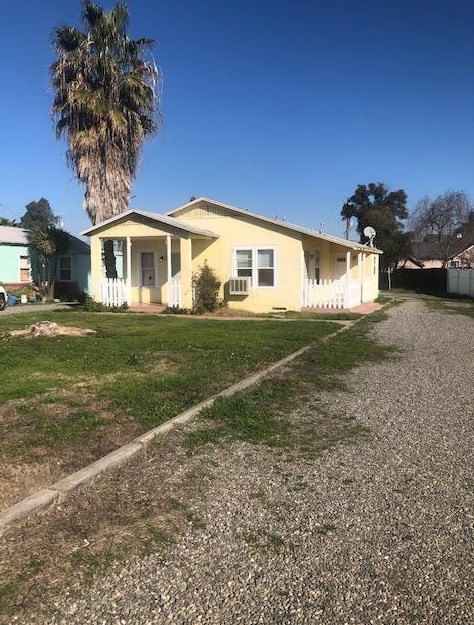 1521 Santa Fe Dr, Merced, CA 95340-4141