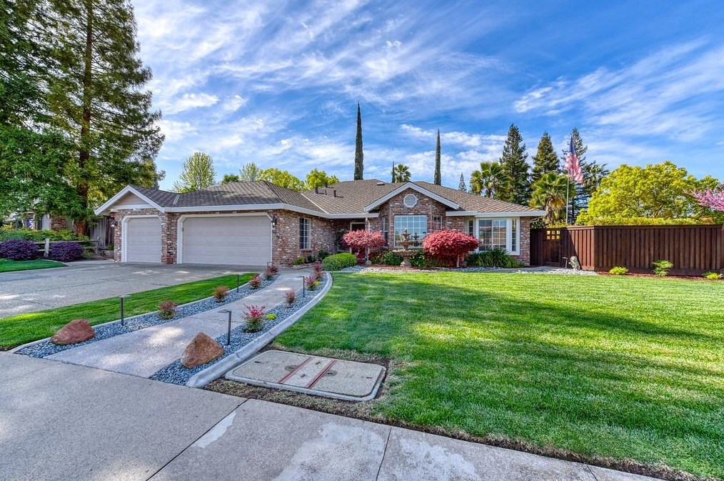 4900 El Don Dr, Rocklin, CA 95677-3384