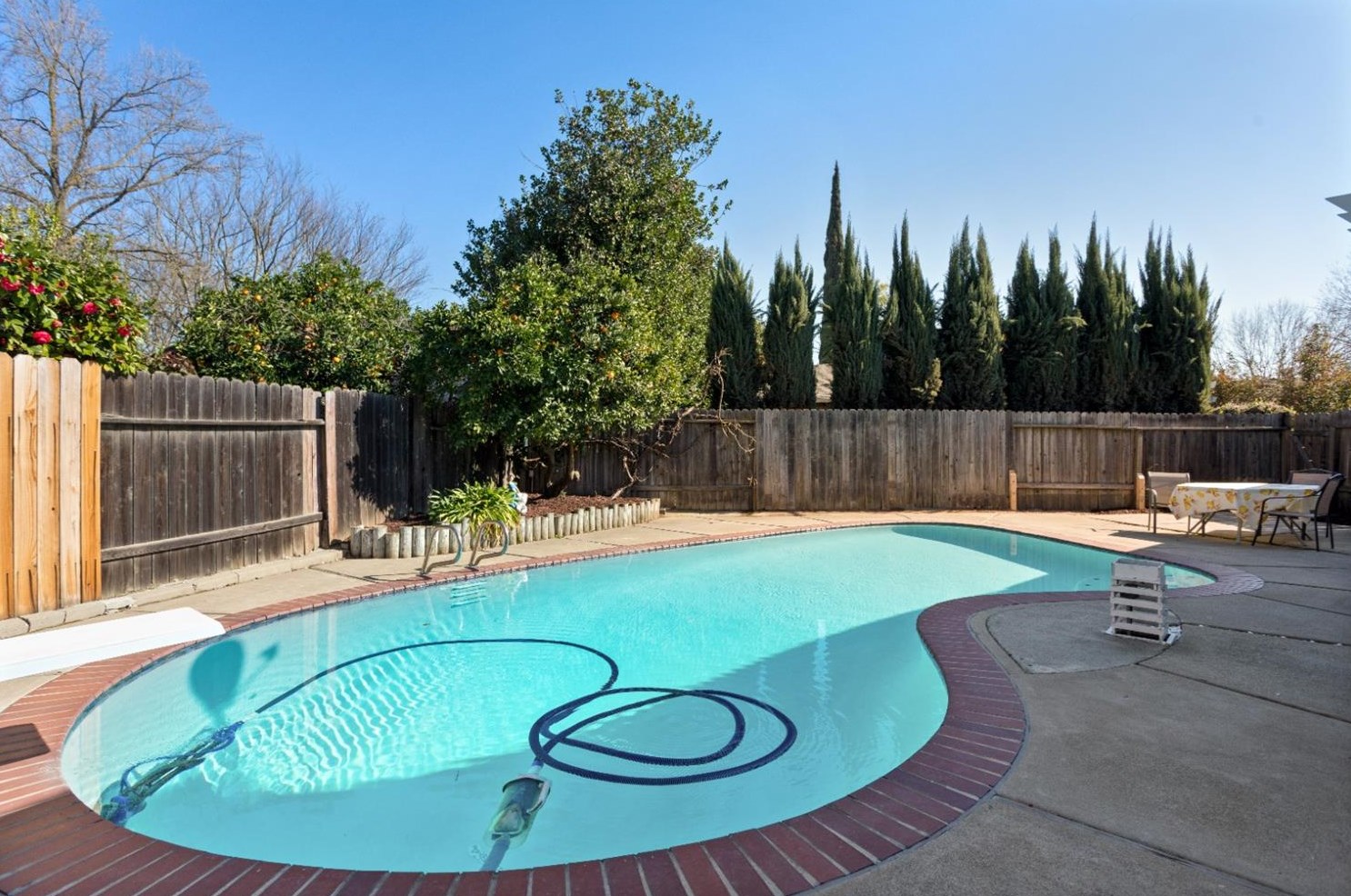 2245 Glencoe Way, Sacramento, CA 95826-1707