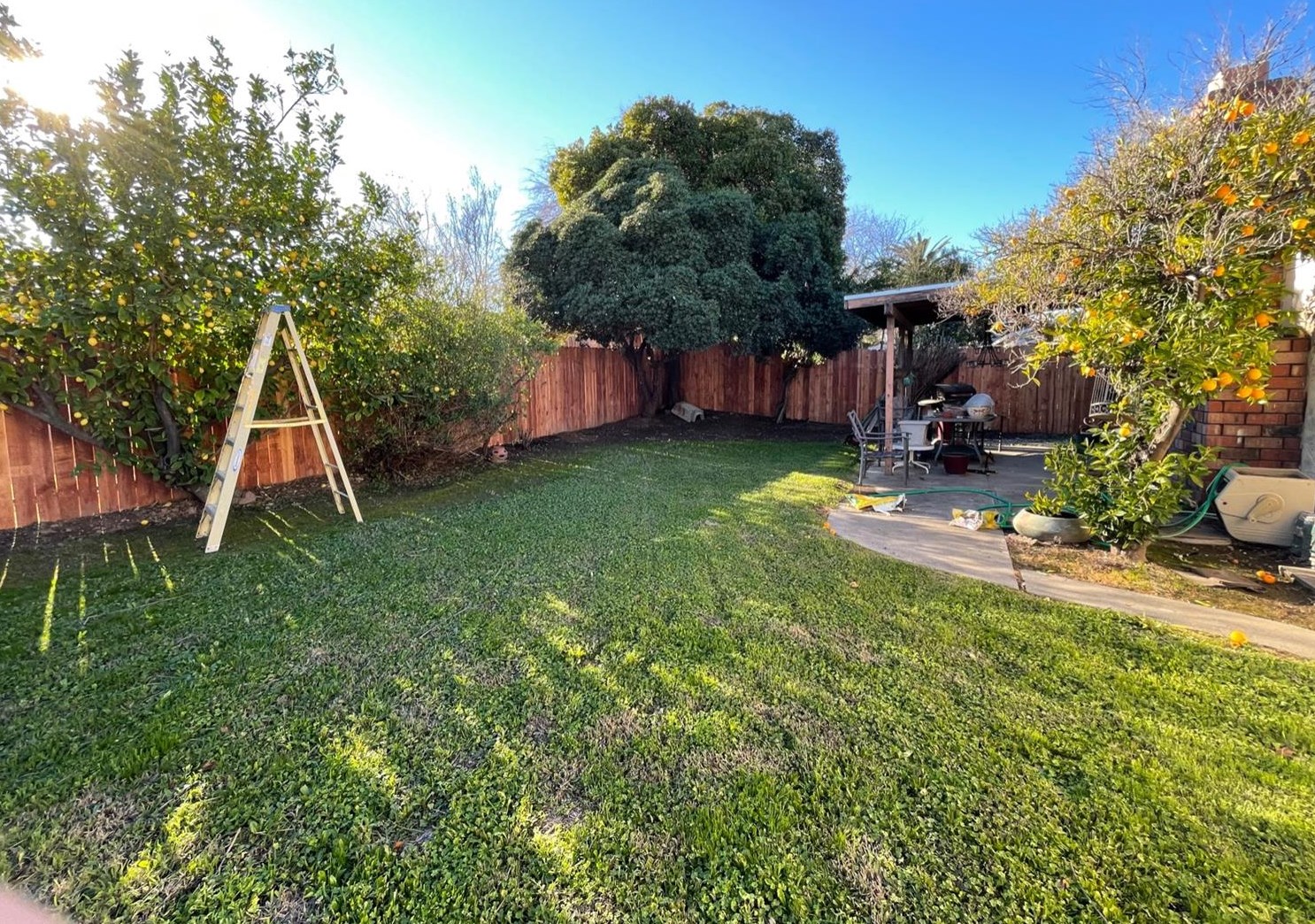 6117 Jack London Cir, Sacramento, CA 95842-2727