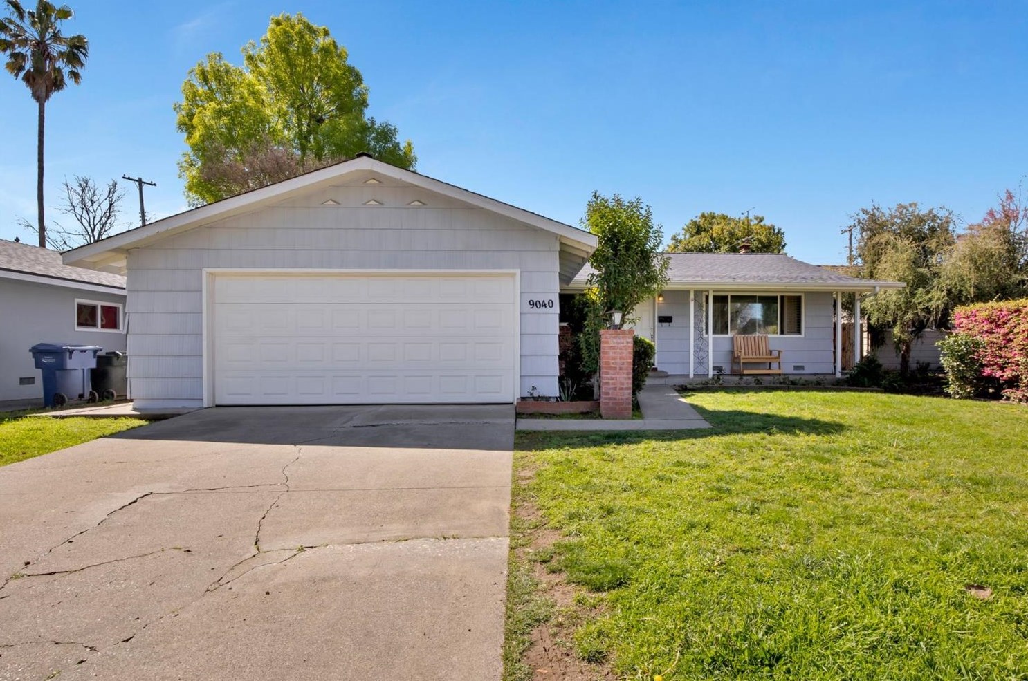 9040 Rosewood Dr, Sacramento, CA 95826-4032