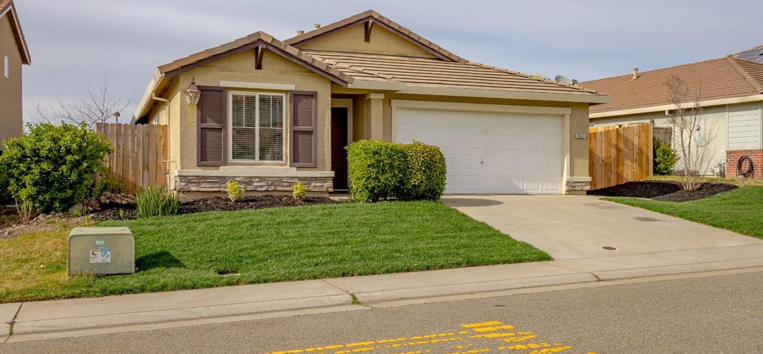 2843 Cardinal Dr, Lincoln, CA 95648-8281