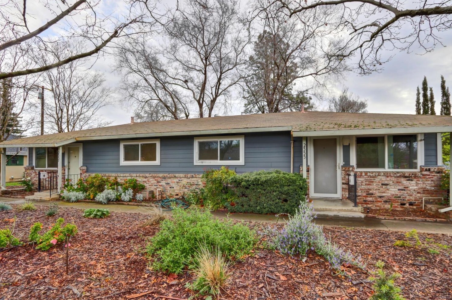 2355 Cottage Way, Sacramento, CA 95825-1157