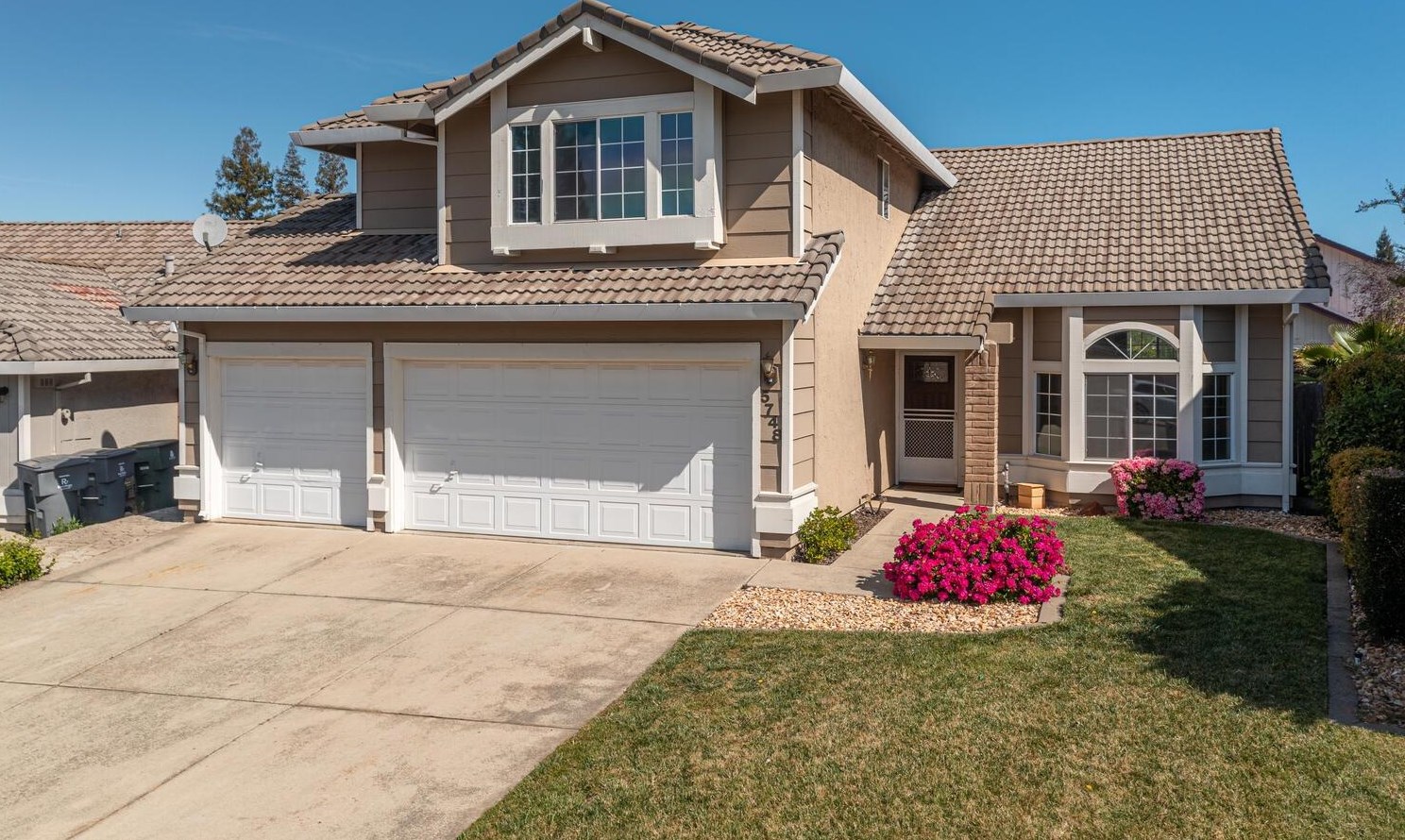 5748 River Run Cir, Rocklin, CA 95765-4119