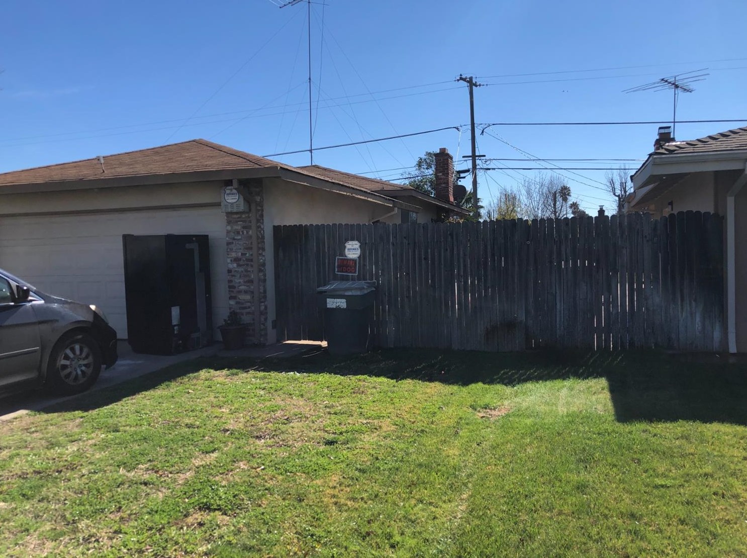 7220 Flamingo Way, Sacramento, CA 95828-3227