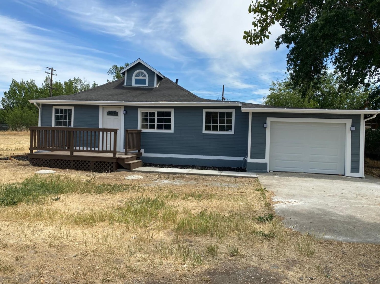 2586 Willow St, Trowbridge, CA 95659