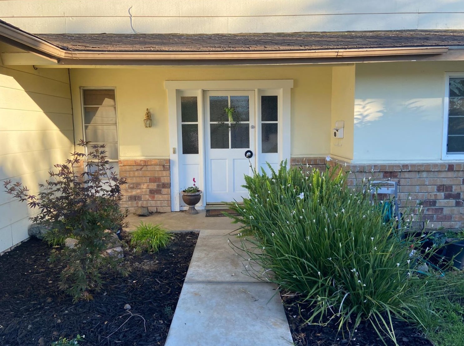 4618 Pedersen Way, Carmichael CA  95608-1165 exterior