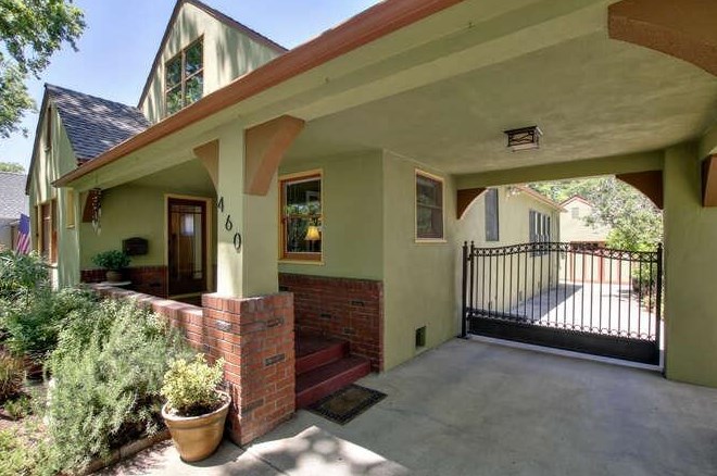 460 46th St, Sacramento, CA 95819-2825