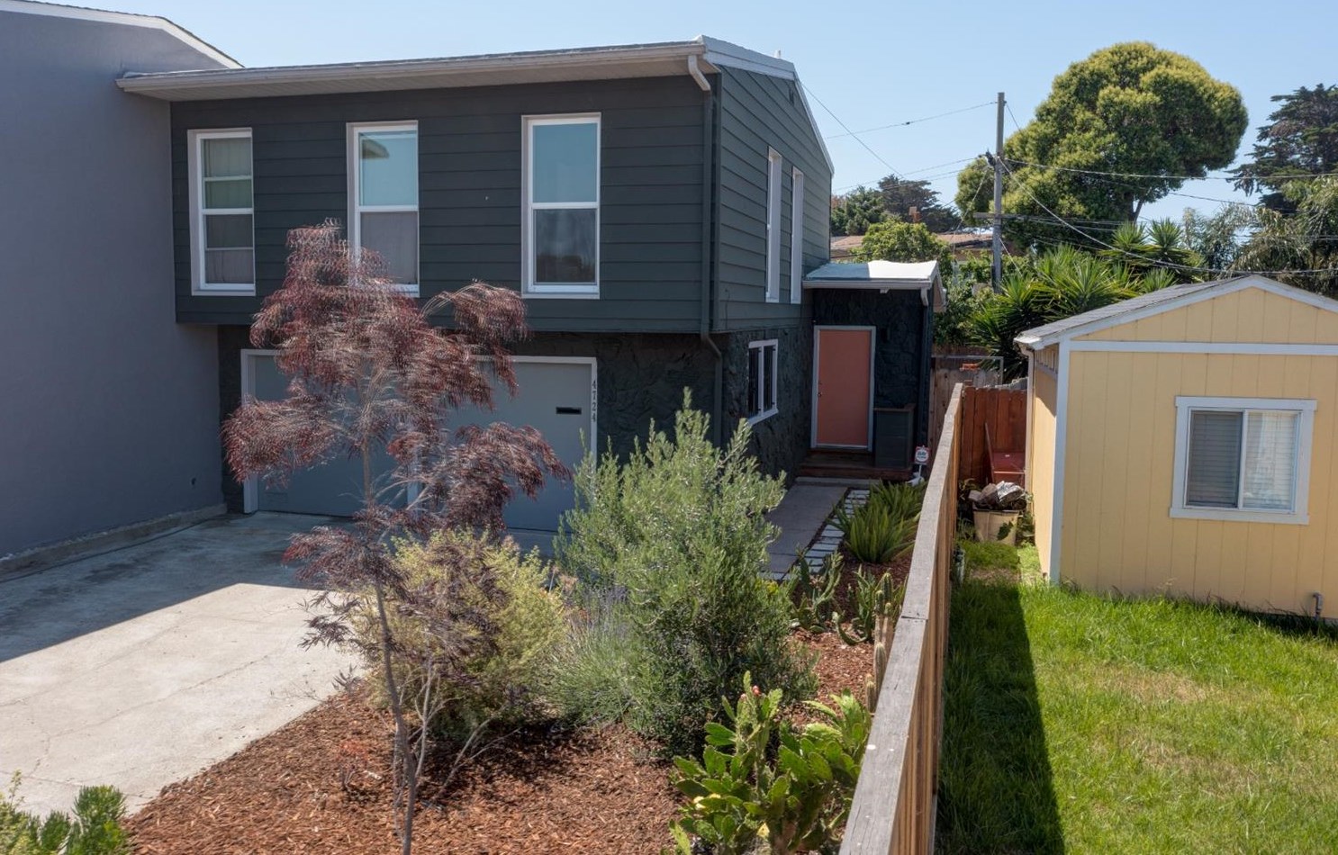 4724 Castilla Ave, Richmond, CA 94804-4336