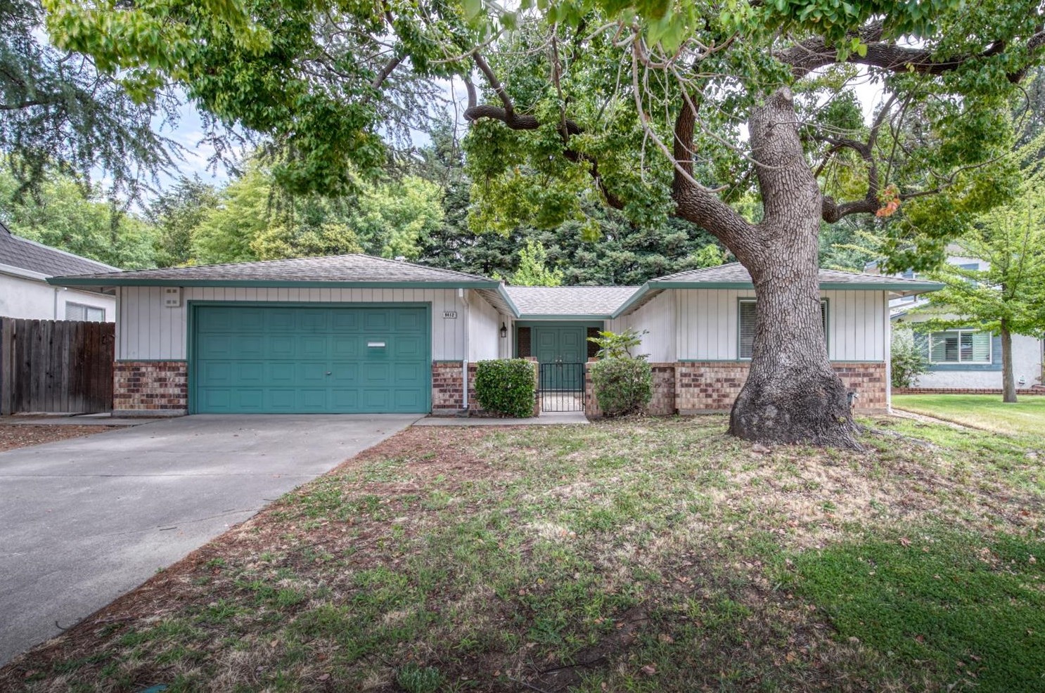 8412 Mediterranean Way, Sacramento, CA 95826-1648