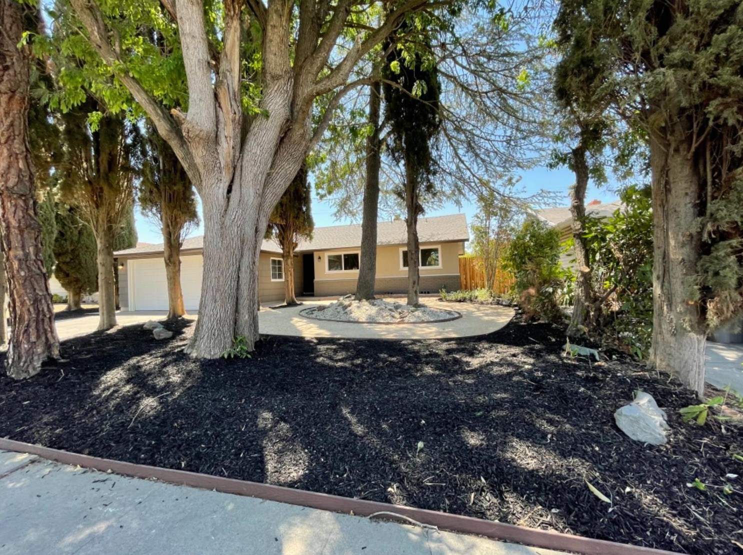 2000 63rd Ave, Sacramento, CA 95822-4610