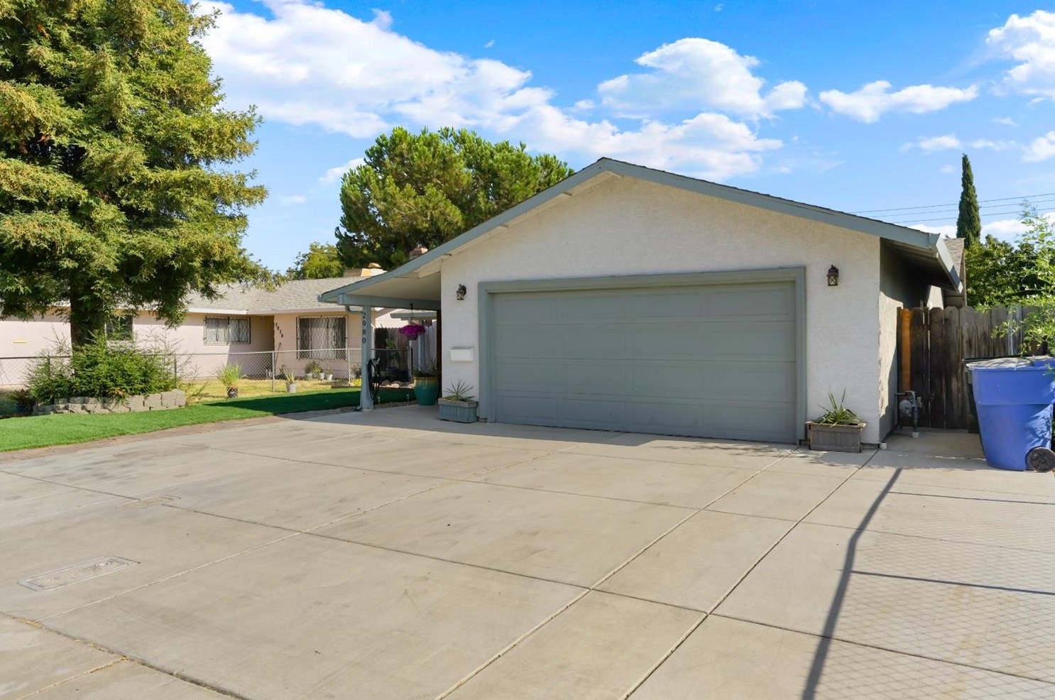 2980 66th Ave, Sacramento CA  95822-5427 exterior