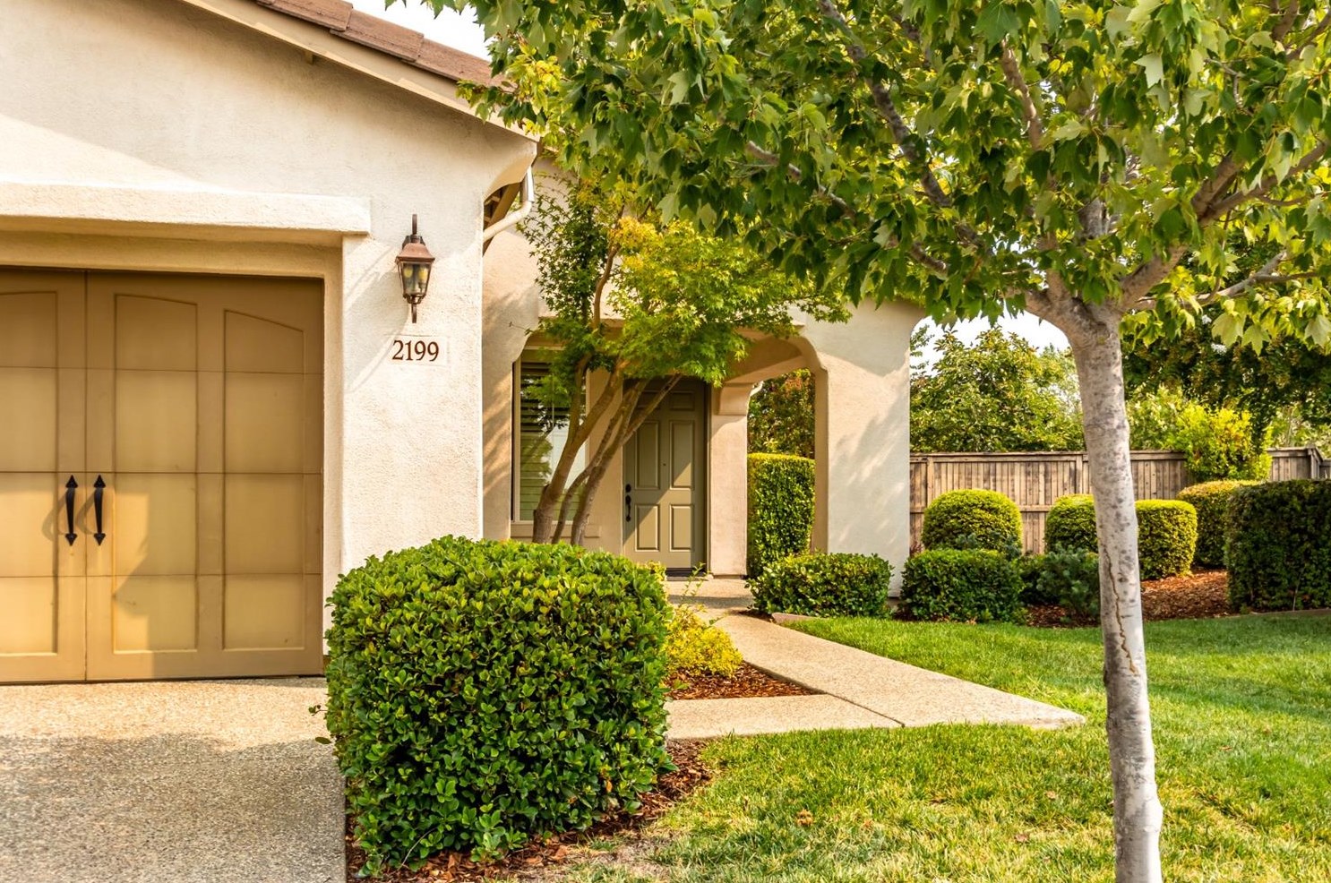 2199 Ryedale Ln, Sacramento, CA 95835-2186
