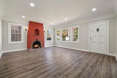 1835 Ramona Avenue - Photo 1