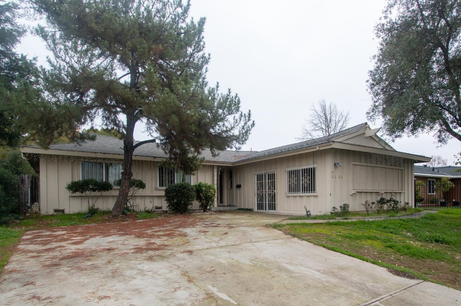 6464 Valley Hi Dr, Sacramento, CA