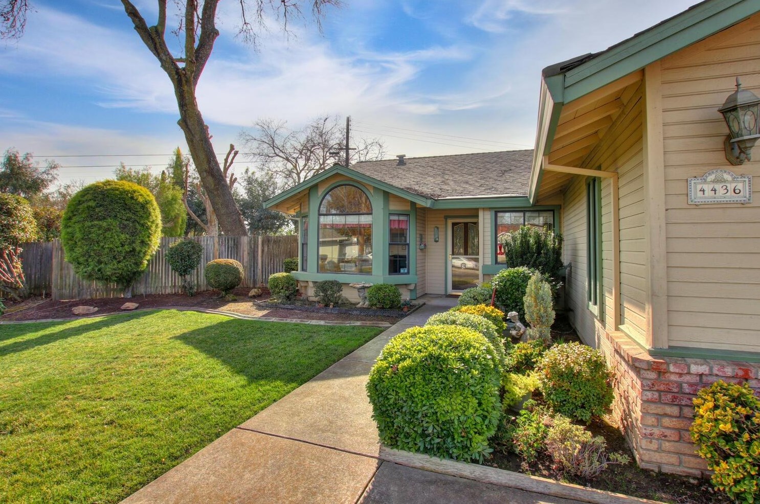 4436 Mieko Way, Sacramento, CA 95841-3462