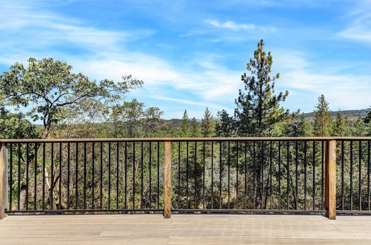 11912 Deer Park Dr, Cherokee, CA 95959-8921