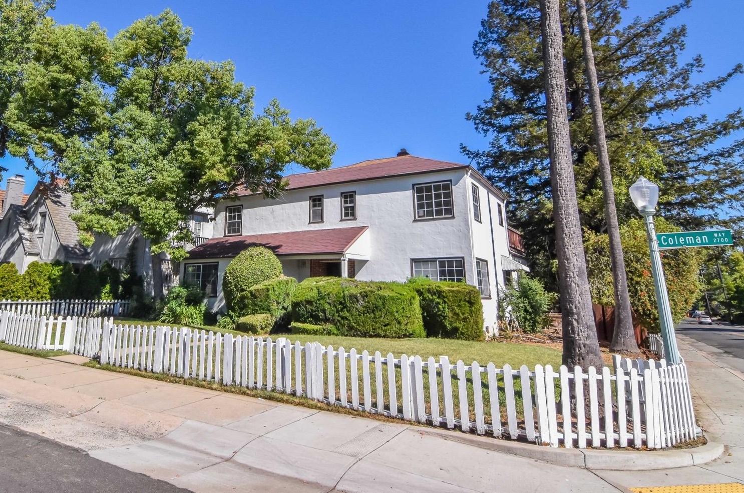 2763 Coleman Way, Sacramento, CA 95818-4430
