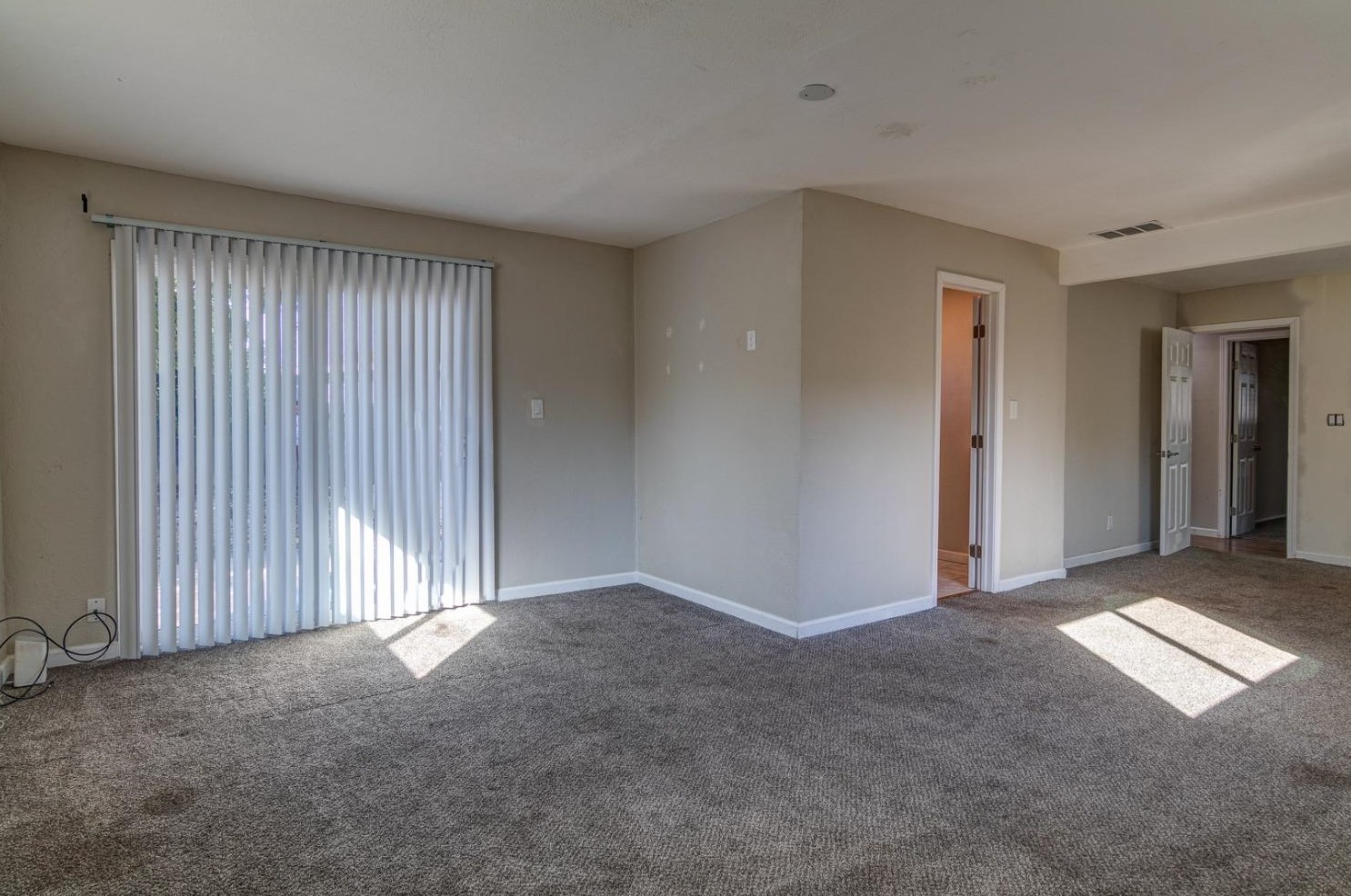 3254 Langley Way, Sacramento CA  95843-2216 exterior