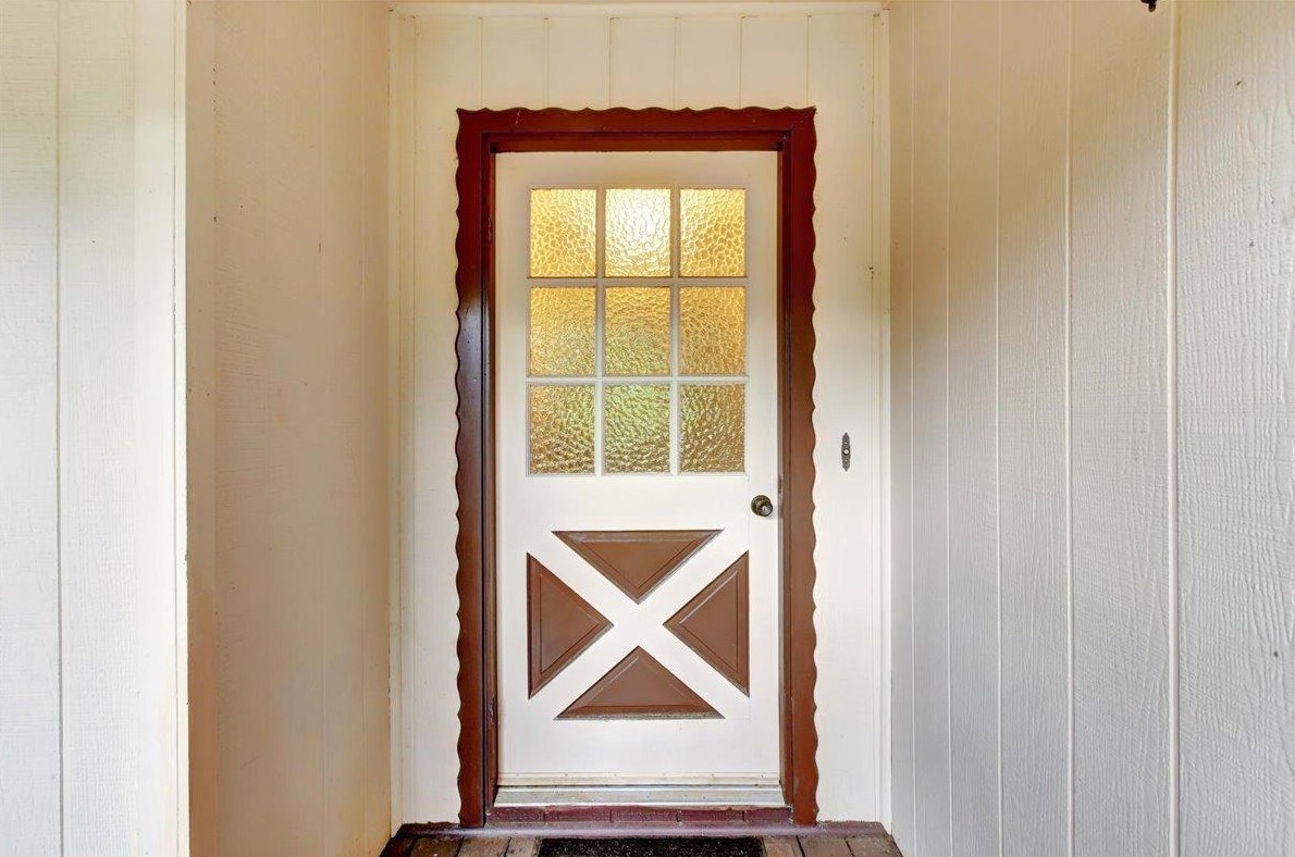 15729 Lower Colfax Rd, Grass Valley, CA 95945