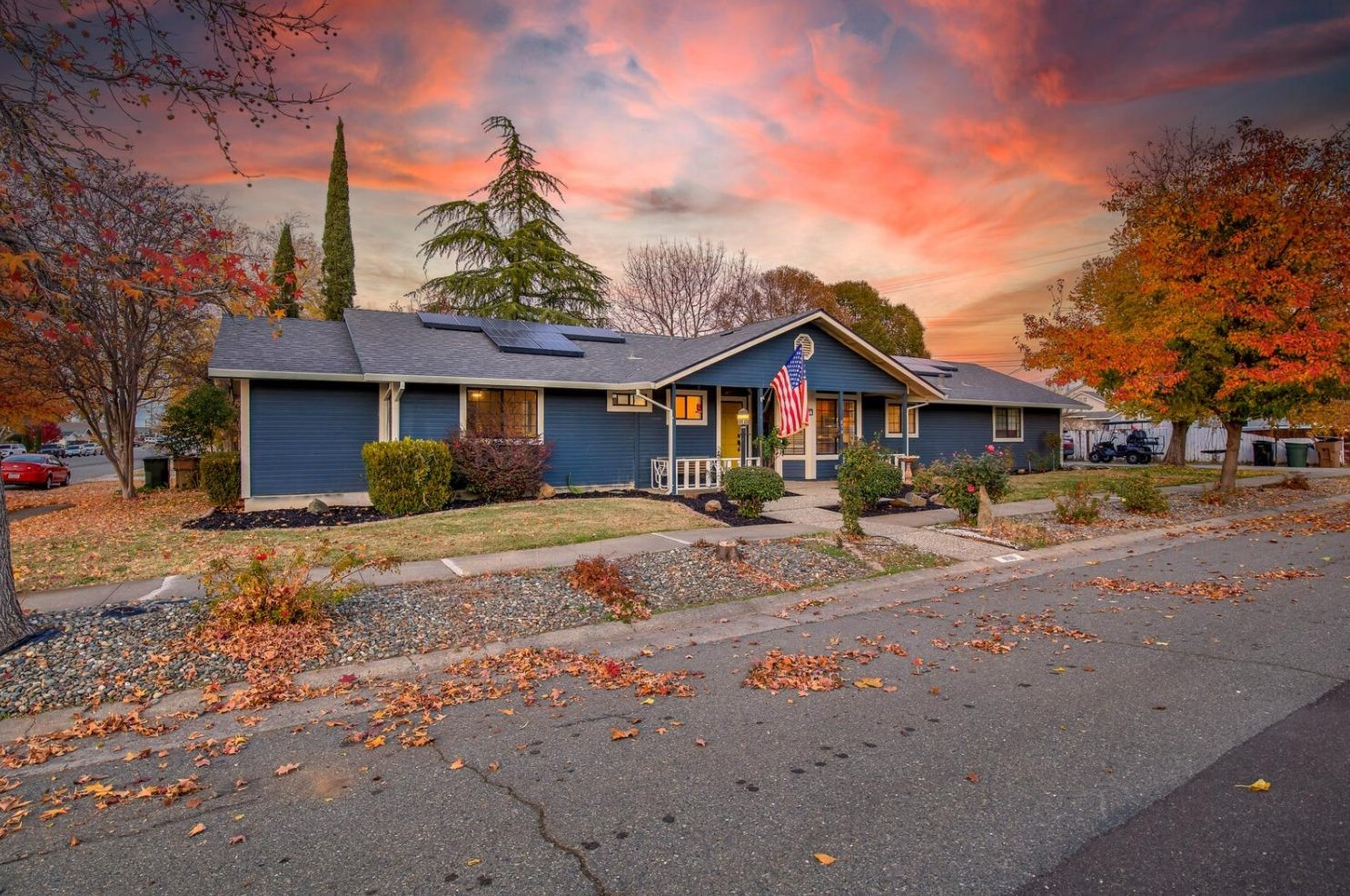 890 7th St, Lincoln, CA 95648-1713