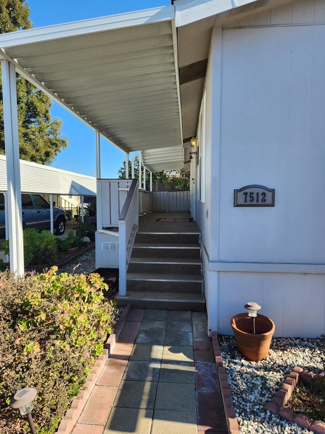 7512 Golden Eye Ln, Citrus Heights, CA 95621