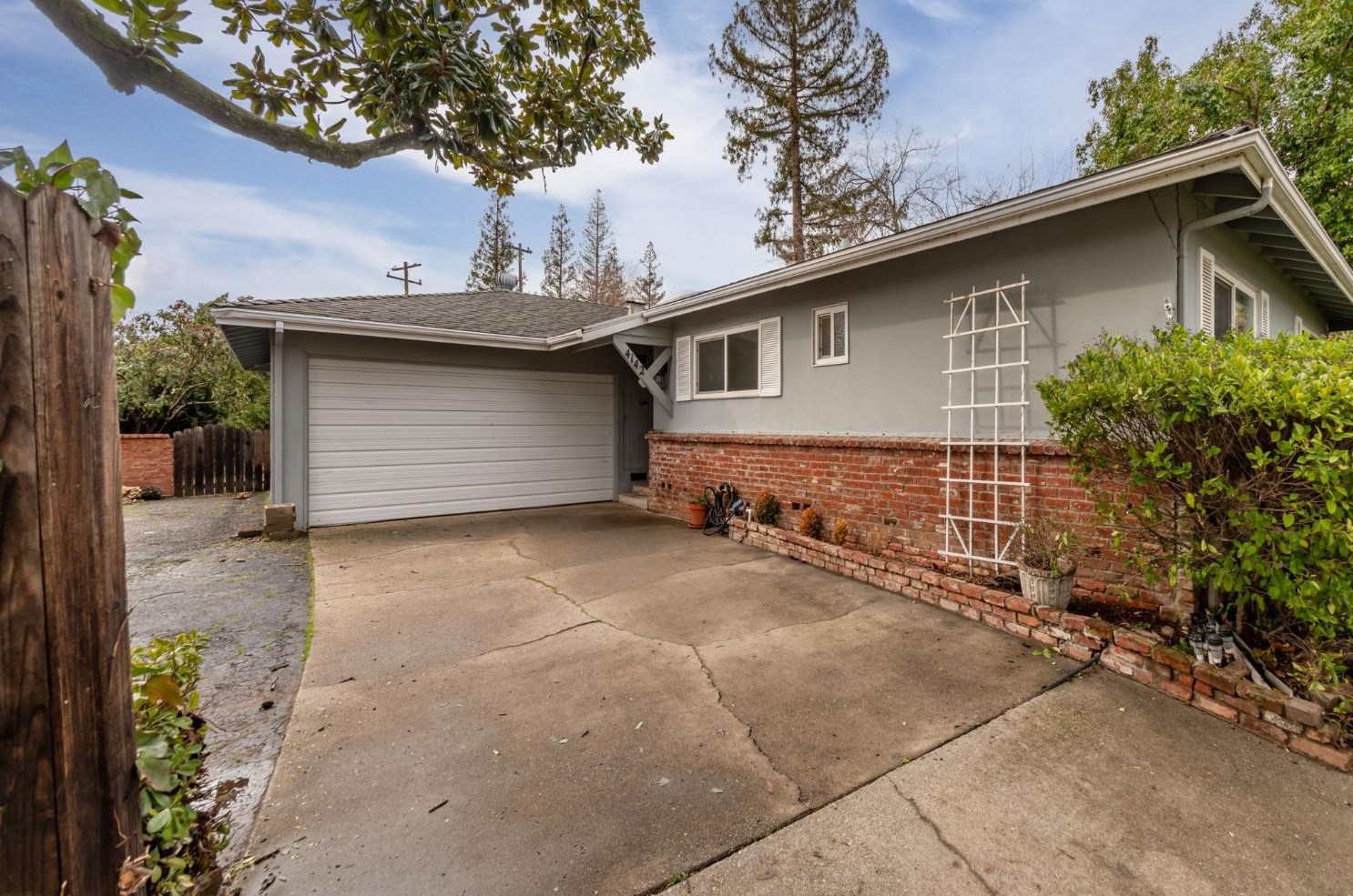 4142 Horgan Way, Sacramento, CA 95821-2902