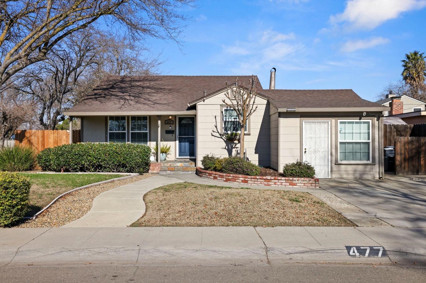477 W 22nd St, Tracy, CA 95376