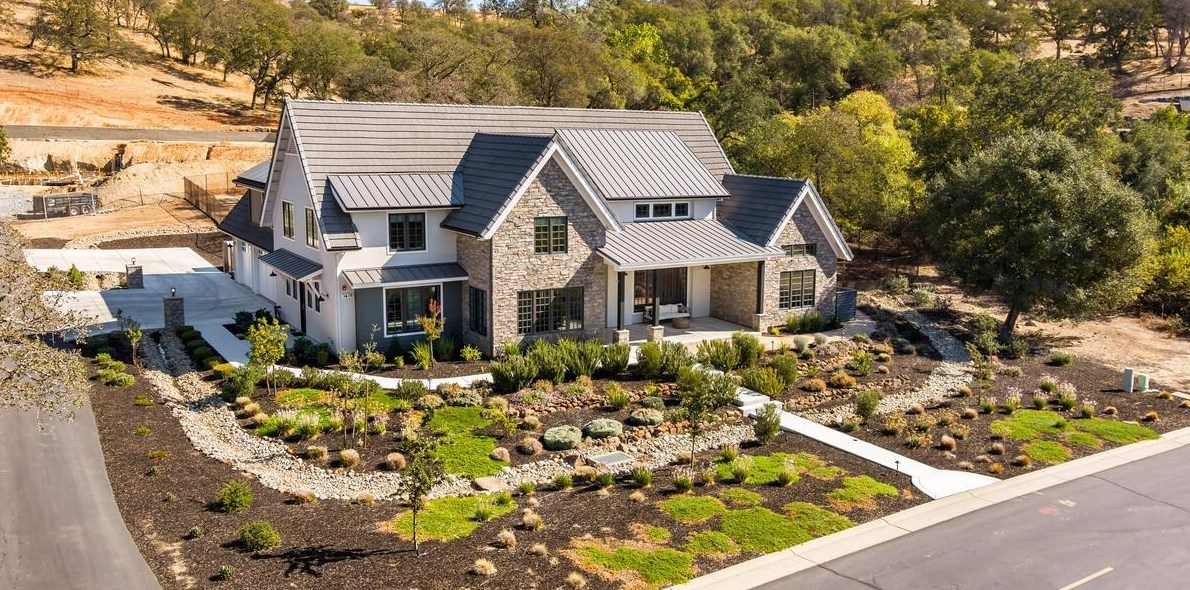 1617 Camino Verdera, Lincoln CA  95648-7940 exterior