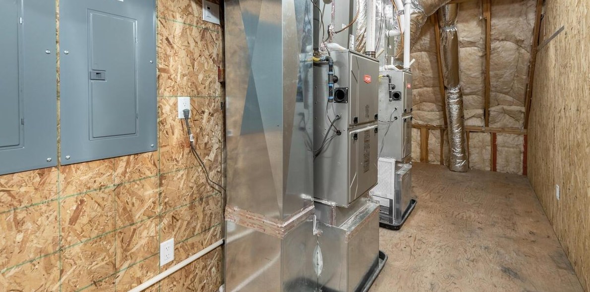 1617 Camino Verdera, Lincoln CA  95648-7940 exterior