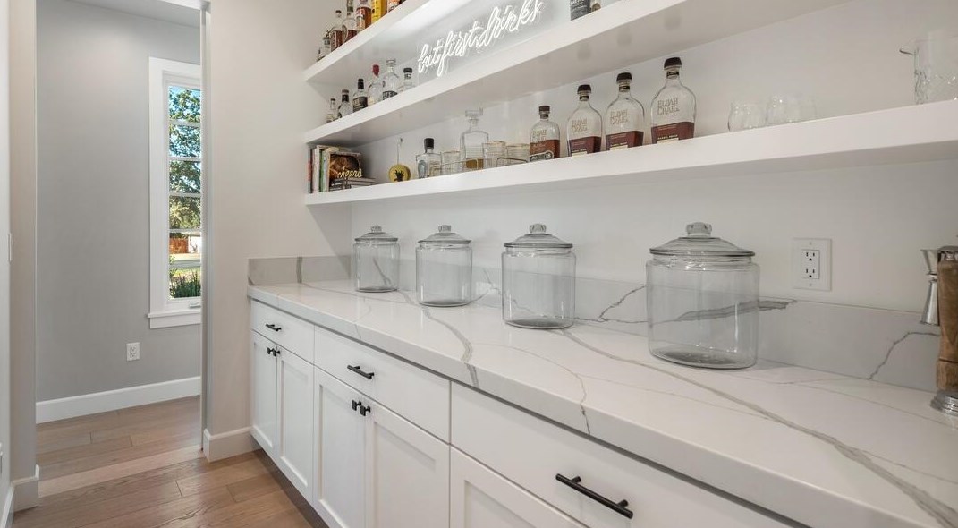 1617 Camino Verdera, Lincoln CA  95648-7940 exterior