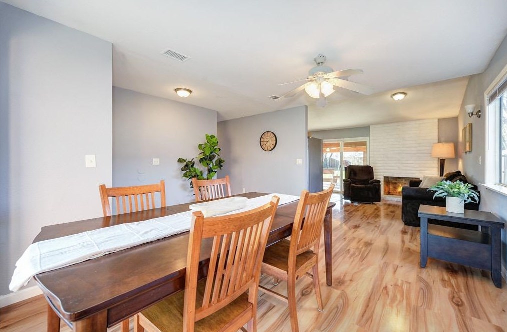 6117 San Bristol Ct, Sacramento, CA 95823-3452
