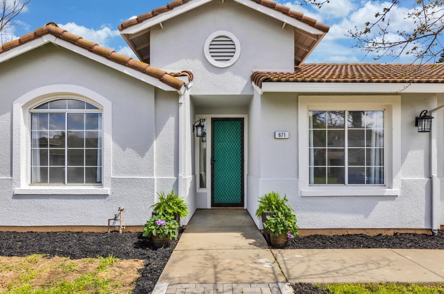 671 Trammel Way, Galt, CA 95632-3126