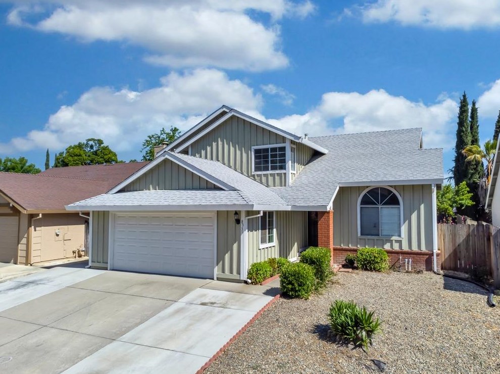 8331 Trimmer Way, Sacramento, CA 95828-5740