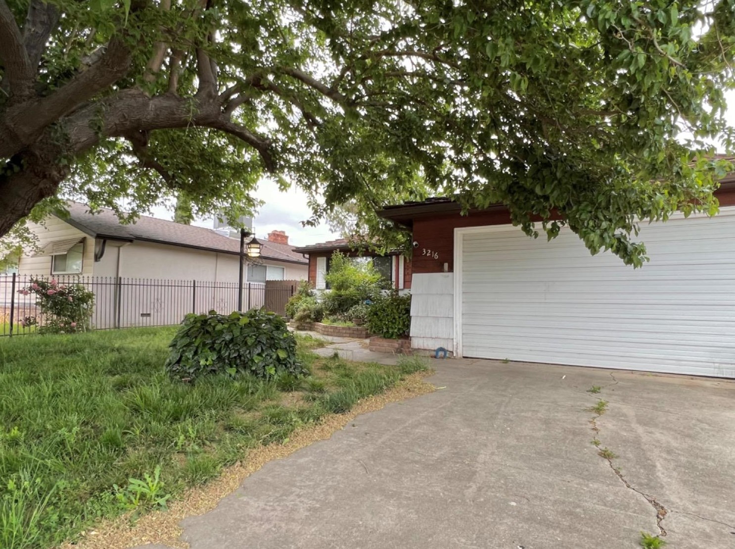 3216 Northstead Dr, Sacramento, CA 95833-1215