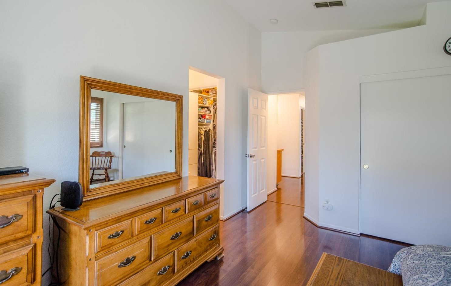 974 Hunter Ln, Woodland CA  95776-5101 exterior