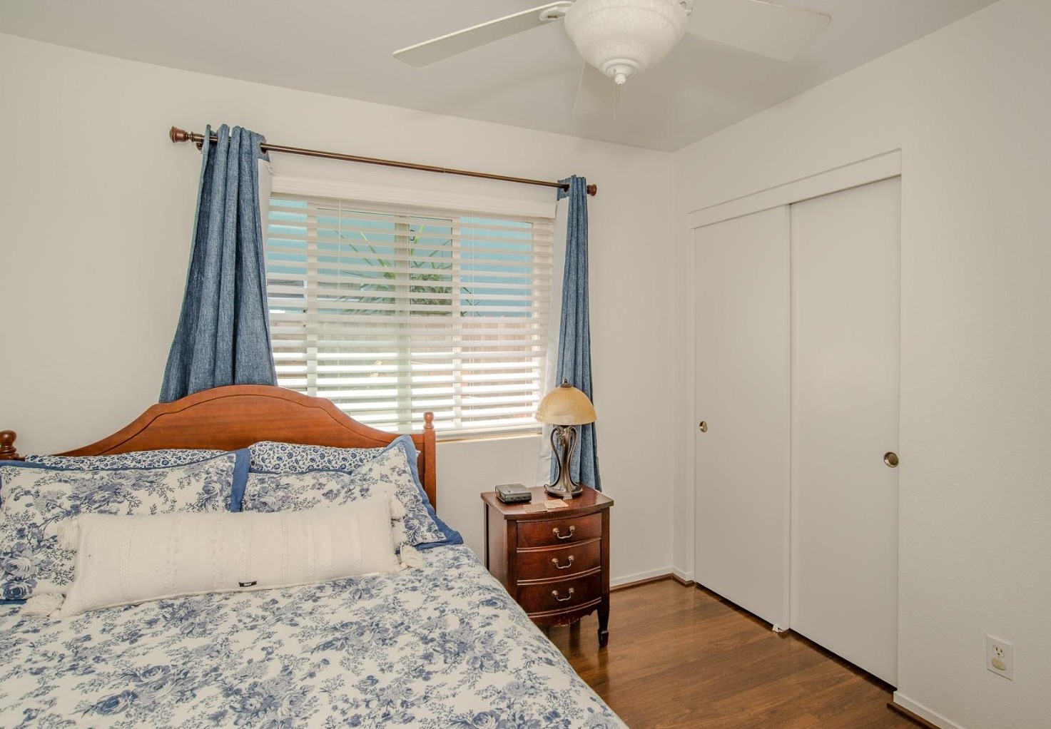 974 Hunter Ln, Woodland CA  95776-5101 exterior