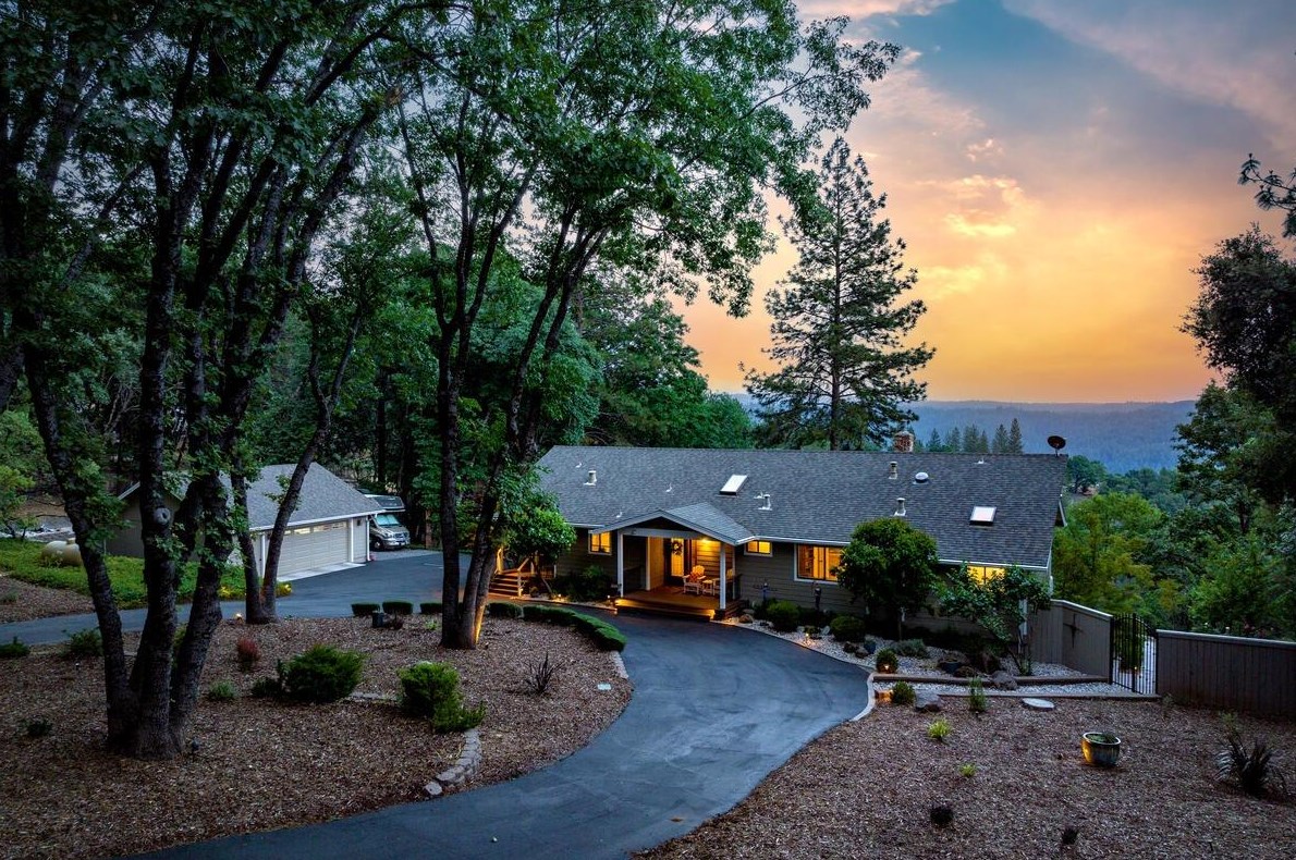 6465 Fernwood Ct, Michigan Bluff, CA 95631