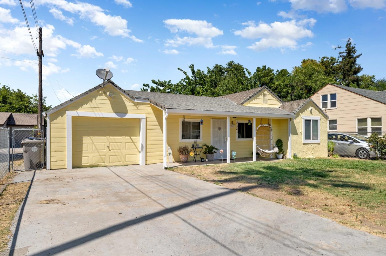 1145 Glenrose Ave, Sacramento, CA 95815-2323