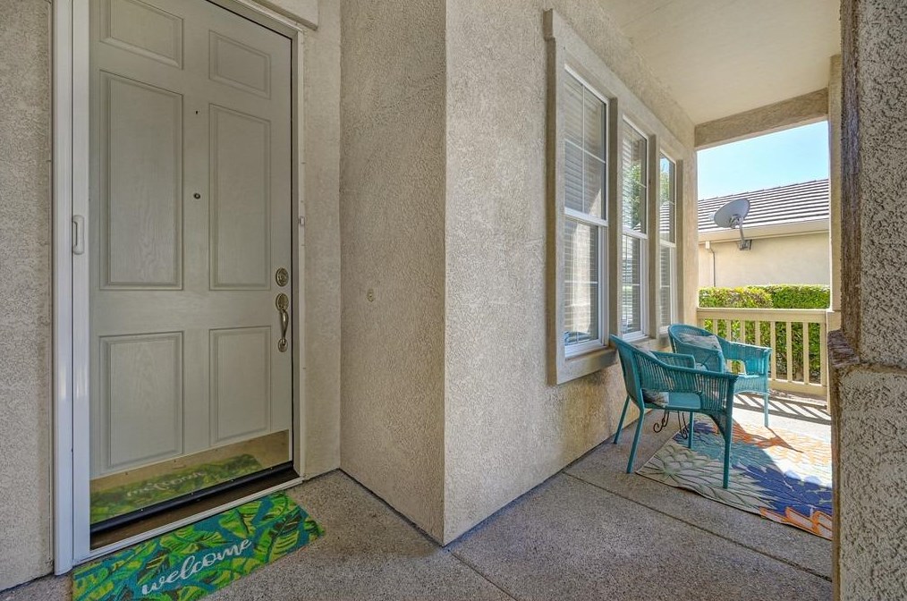 2827 Springfield Dr, Rocklin, CA 95765-5059