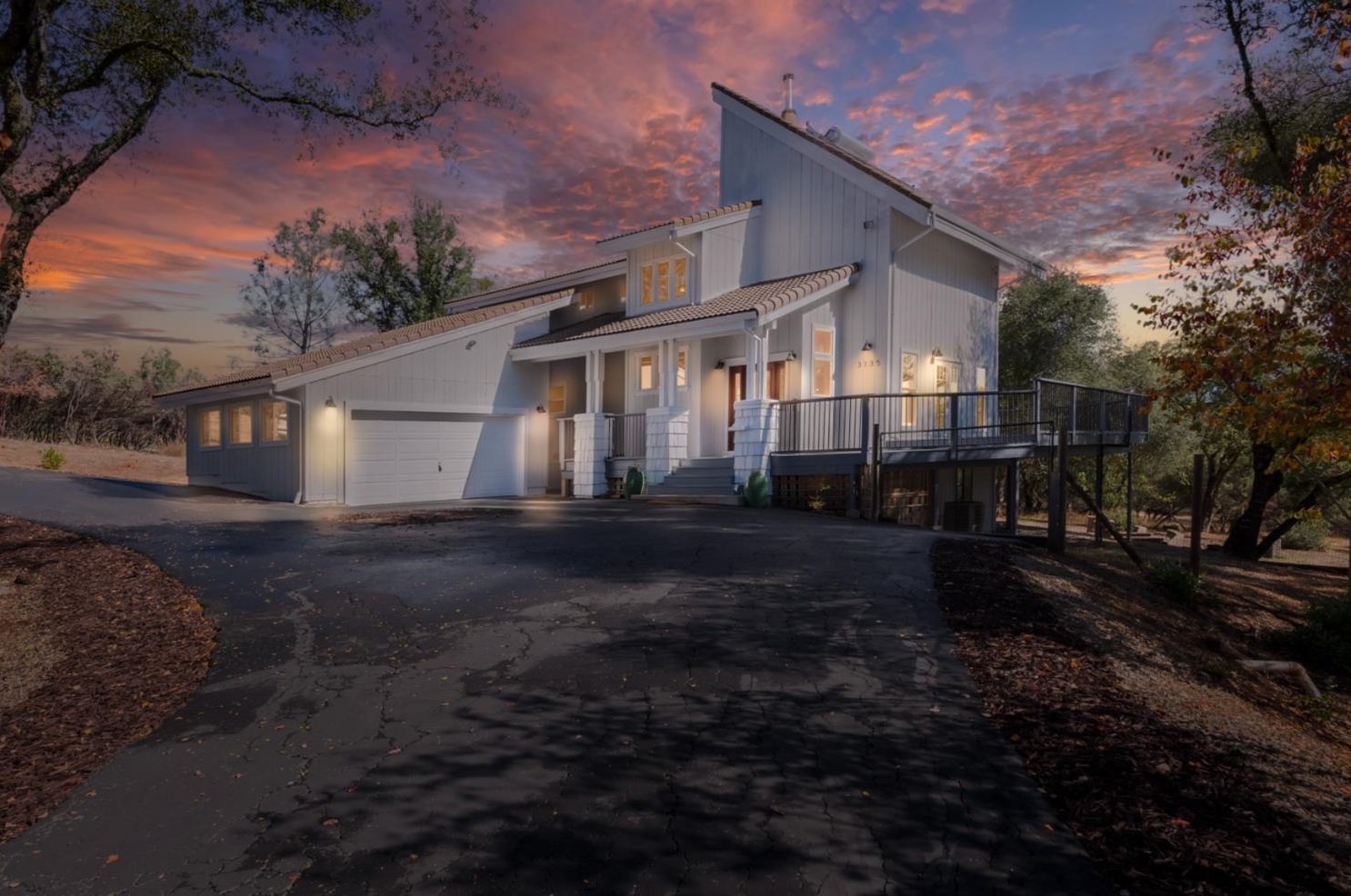 3135 Carlson Dr, Shingle Springs, CA 95682