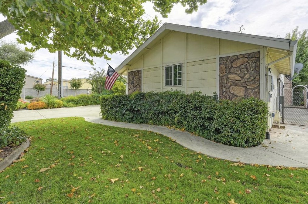 4105 Paige Ct, Rocklin CA  95677-3109 exterior