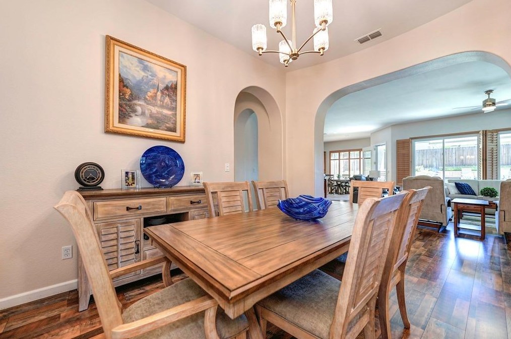 7425 Greenburn Dr, Roseville, CA 95678-2915